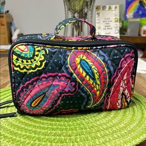 Vera Bradley, blush & make up 2 compartment case twilight Paisley pattern. NWT
